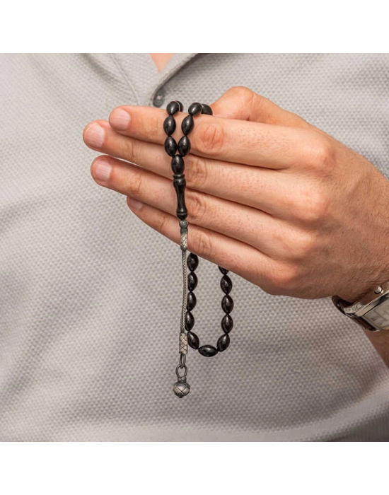 MuI MuI Gümüş Kazaz Püsküllü Siyah Sıkma Kehribar Tesbih