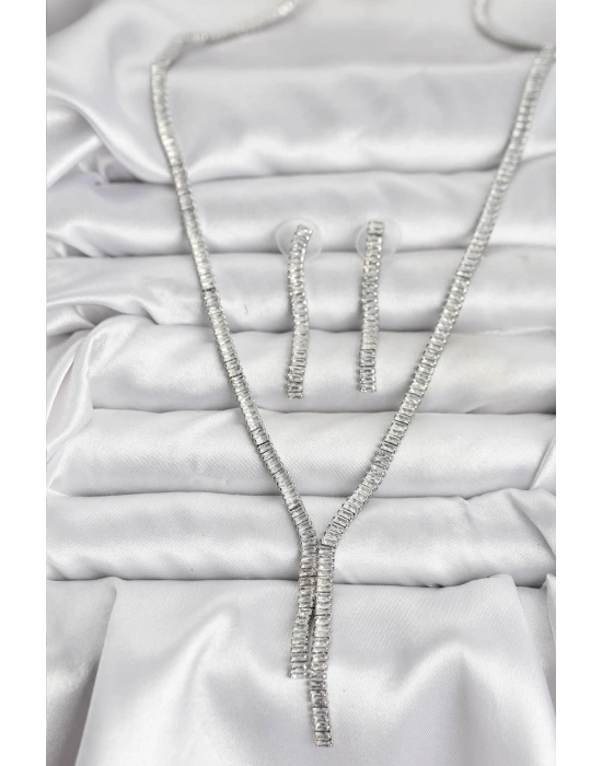 MuI MuI Gümüş Renk Baget Zirkon Taşlı Kadın Kolye Küpe Set