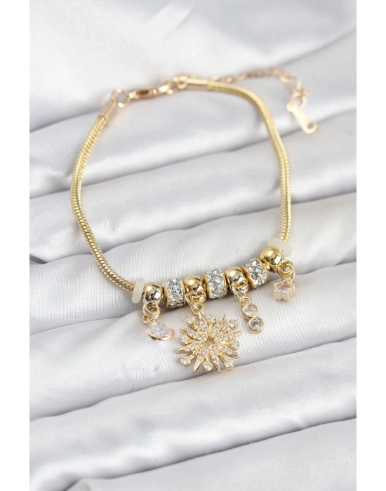 MuI MuI Kutup Yıldızı Model Charmlı Gold Renk Kadın Bileklik