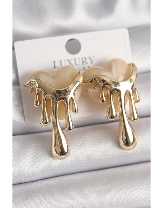 MuI MuI Pirinç Gold Renk Beyaz Sedefli Akan Kalp Model Kadın Küpe