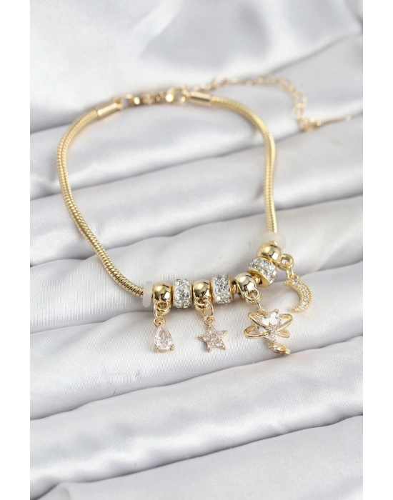 MuI MuI Pirinç Gold Renk Kalpli Model Charmlı Kadın Bileklik