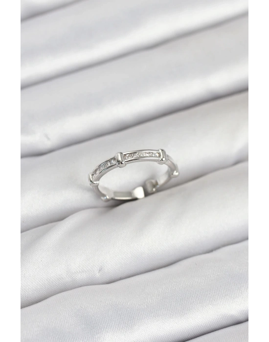 MuI MuI Pirinç Gümüş Renk Kemik Model Zirkon Taşlı Kadın Yüzük