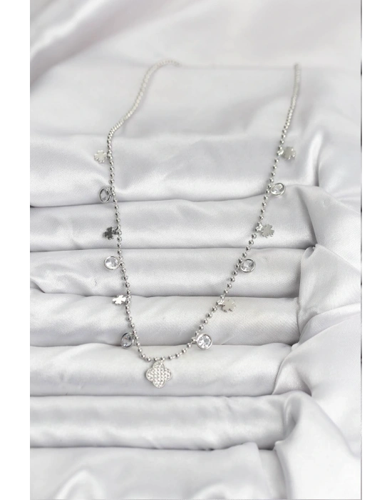 MuI MuI Pirinç Gümüş Renk Yonca Model Kadın Kolye