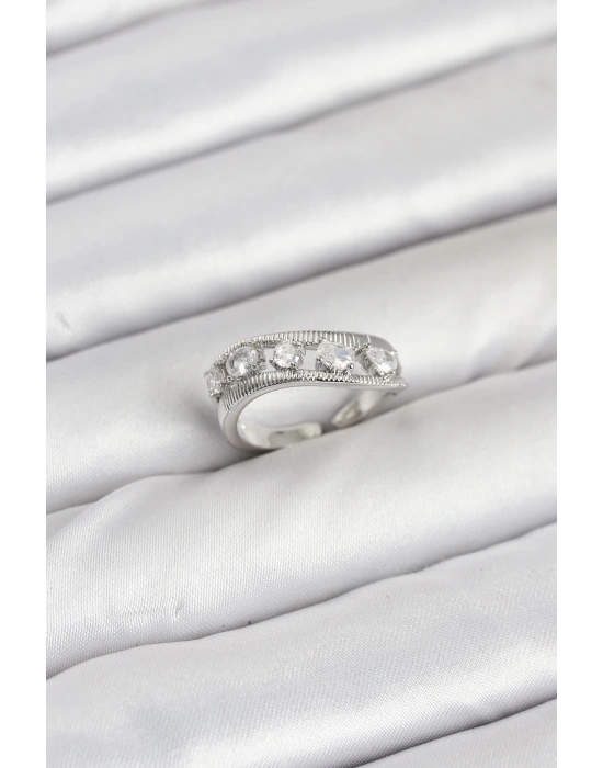 MuI MuI Pirinç Gümüş Renk Zirkon Taşlı Kadın Yüzük