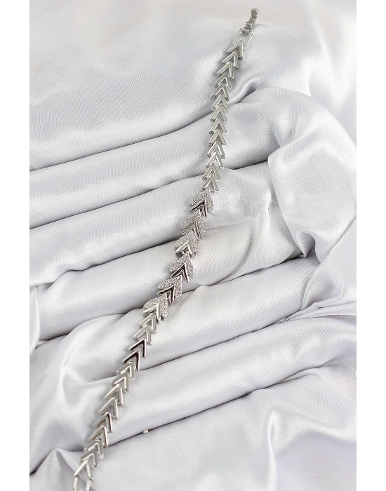 MuI MuI Pirinç Zirkon Taşlı Sıralı Ok Model Gümüş Renk Kadın Bileklik