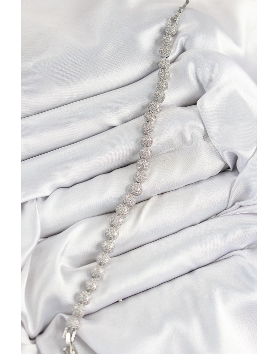 MuI MuI Pirinç Zirkon Taşlı Yarım Topcuk Model Gümüş Renk VIP Seri Kadın Bileklik