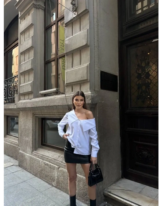 Yaka Detay Gömlek - Beyaz