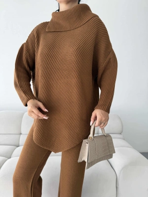 Mektup Yaka Triko Takım 1555 - Kahverengi