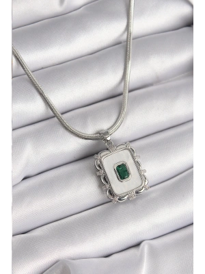 MuI MuI 316L Çelik Gümüş Renk İtalyan Zincir Beyaz Sedefli Kare Portre Model Zümrüt Taş Detay Kadın Kolye