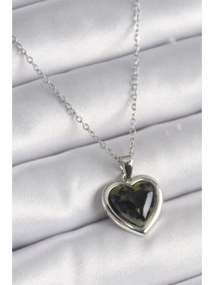 MuI MuI 316L Çelik Gümüş Renk Yeşil Mineli Kalp Model Kadın Kolye