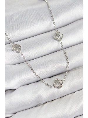 MuI MuI 316L Çelik Yonca Model Gümüş Renk Kadın Kolye