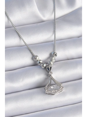 MuI MuI 316L Çelik Zincir Gümüş Renk Gingko Yaprağı Model Zirkon Taş Detay Kadın Kolye