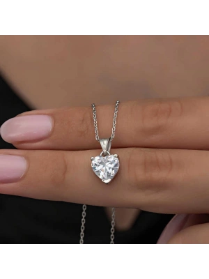 MuI MuI Gümüş Beyaz Taşlı Kalpli Kadın Kolye