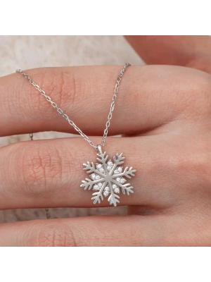 MuI MuI Gümüş Kar Tanesi Kadın Kolye