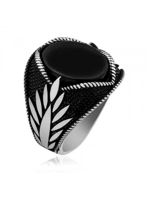 MuI MuI Gümüş Oniks Taşlı İşlemeli Erkek Yüzük