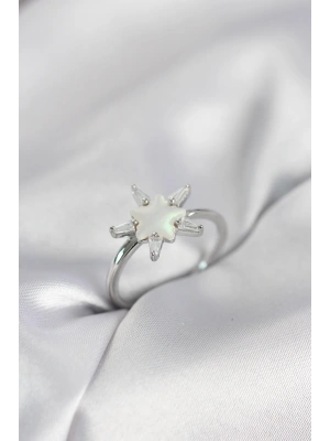 MuI MuI Silberfarbener Sternring für Damen mit Perlmutt- und Zirkonsteinen