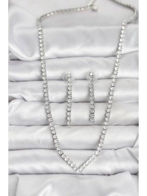 MuI MuI Gümüş Renk Zirkon Taşlı Kadın Kolye Küpe Seti