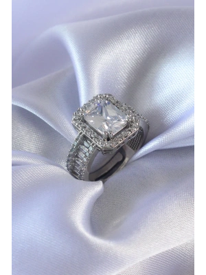 MuI MuI Gümüş Renk Zirkon Taşlı Kadın Yüzük