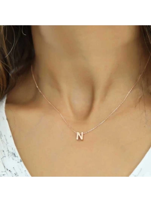 MuI MuI Gümüş Rose 3 Boyutlu N Harf Bayan Kolye