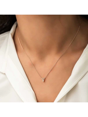 MuI MuI Gümüş Rose 3 Boyutlu V Harf Bayan Kolye