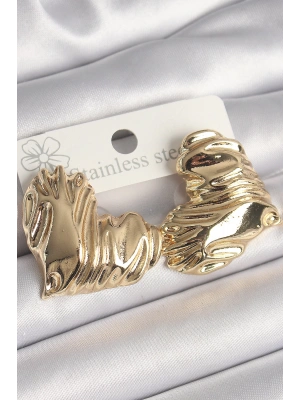 MuI MuI Pirinç Gold Renk İşlemeli Kalp Model Kadın Küpe