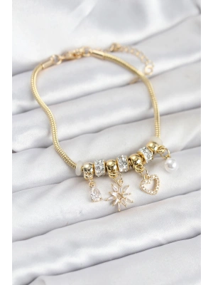 MuI MuI Pirinç Gold Renk Kutup Yıldızı ve Kalp Charmlı Kadın Bileklik