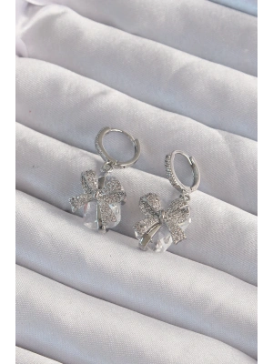 MuI MuI Pirinç Gümüş Renk İri Zirkon Taşlı Fiyonk Model Halka Küpe