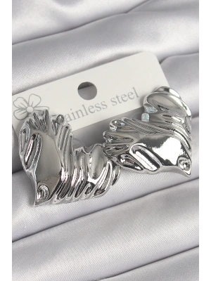 MuI MuI Pirinç Gümüş Renk İşlemeli Kalp Model Kadın Küpe