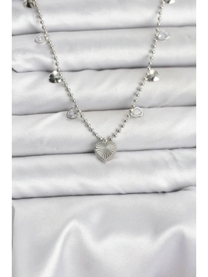 MuI MuI Pirinç Gümüş Renk Kalp Model Kadın Kolye