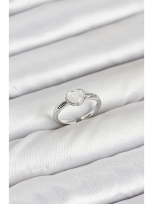 MuI MuI Pirinç Gümüş Renk Kalpli Kadın Yüzük