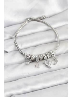 MuI MuI Pirinç Gümüş Renk Kalpli Model Charmlı Kadın Bileklik