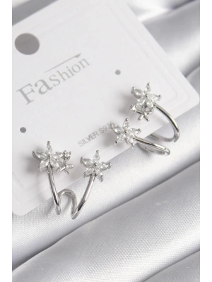 MuI MuI Pirinç Gümüş Renk Zirkon Taşlı Çiçek Model Kadın Küpe