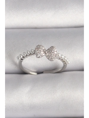 MuI MuI Pirinç Gümüş Renk Zirkon Taşlı Fiyonk İnci Detay Ayarlanabilir Yüzük