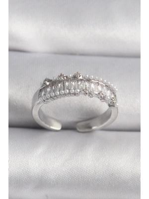 MuI MuI Pirinç Gümüş Renk Zirkon Taşlı İnci Detay VIP Seri Kadın Yüzük