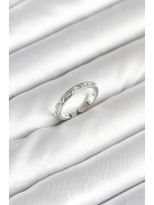 MuI MuI Pirinç Gümüş Renk Zirkon Taşlı Kadın Yüzük