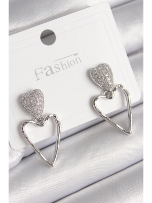 MuI MuI Pirinç Gümüş Renk Zirkon Taşlı Kalp Model Kadın Küpe