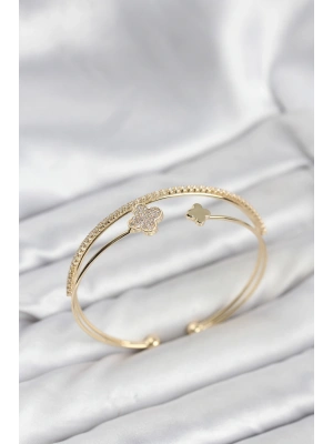 MuI MuI Yonca Model Pirinç Gold Renk Kadın Bileklik