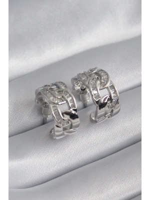 MuI MuI Pirinç Gümüş Renk Zirkon Taşlı Zincir Model Kadın Küpe