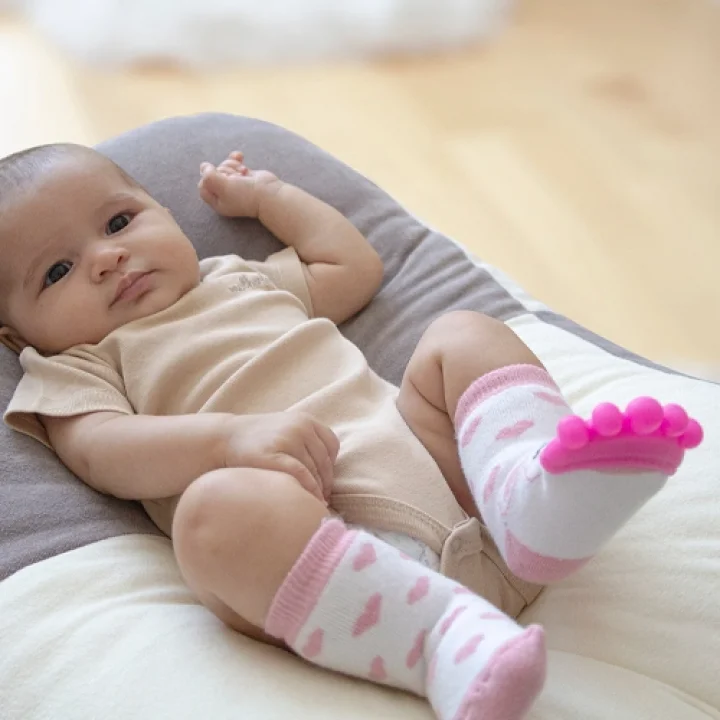 Babyjem Diş Kaşıyıcılı Havlu Bebek Çorap Pembe