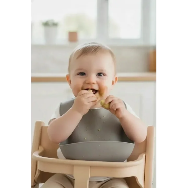 Babyjem Oval Hazneli Silikon Mama Önlüğü Soft Gri