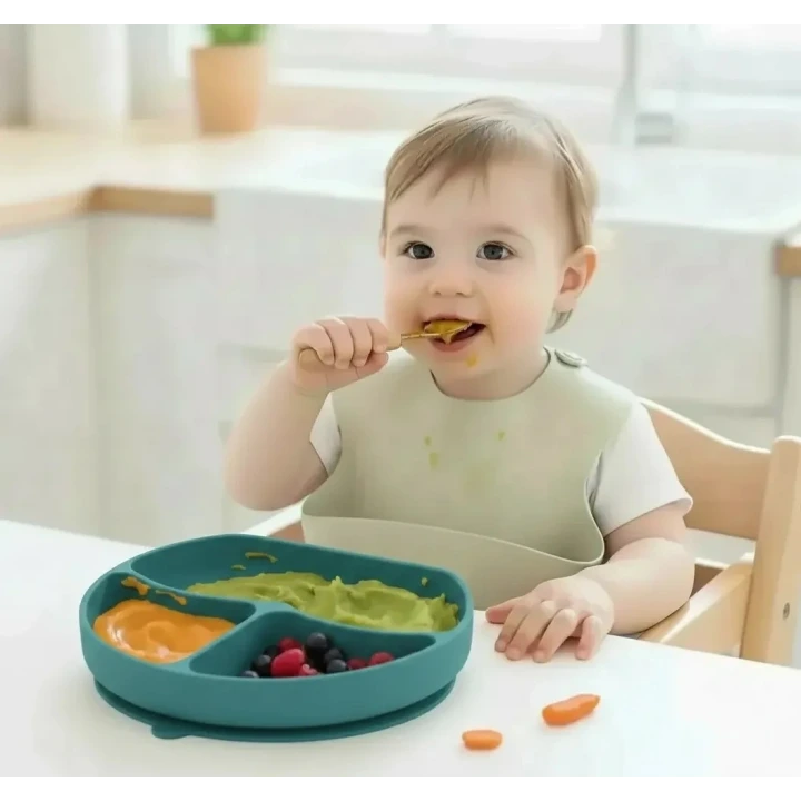 Babyjem Vakum Tabanlı Sabitlenebilir Silikon Tabak Yeşil