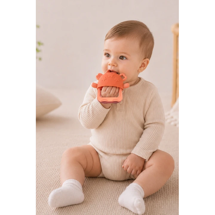 Babyjem Crabby Tutma Halkalı Silikon Diş Kaşıyıcı Turuncu