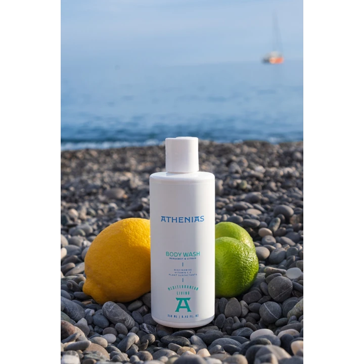 Athenias Niacinamide, E Ve C Vitamini İçeren Duş Jeli 250 ml SLS İçermeyen Nemlendirici SPA Keyfi