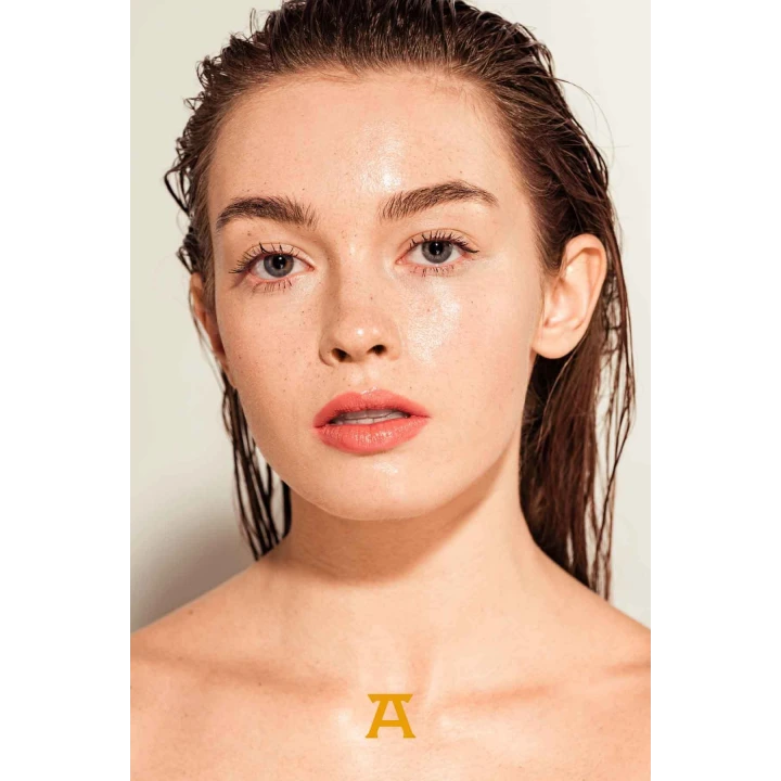 Athenias Yüz Ve Vücut Yağı 50 ml 21 Çeşit Organik Yağ Ve Ekstrakt Nemlendirici Doğal Parlaklık