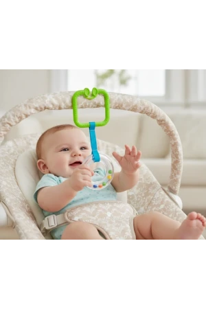Babyjem Pusete Asılabilir Kare Sesli Çıngırak Yeşil