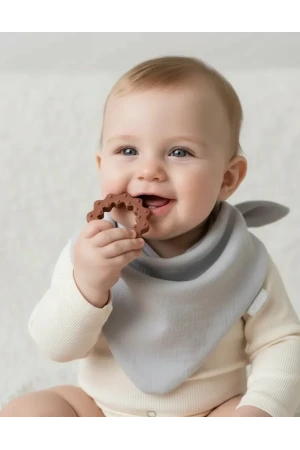 Babyjem Silikon Diş Kaşıyıcılı Müslin Mama Önlüğü Gri