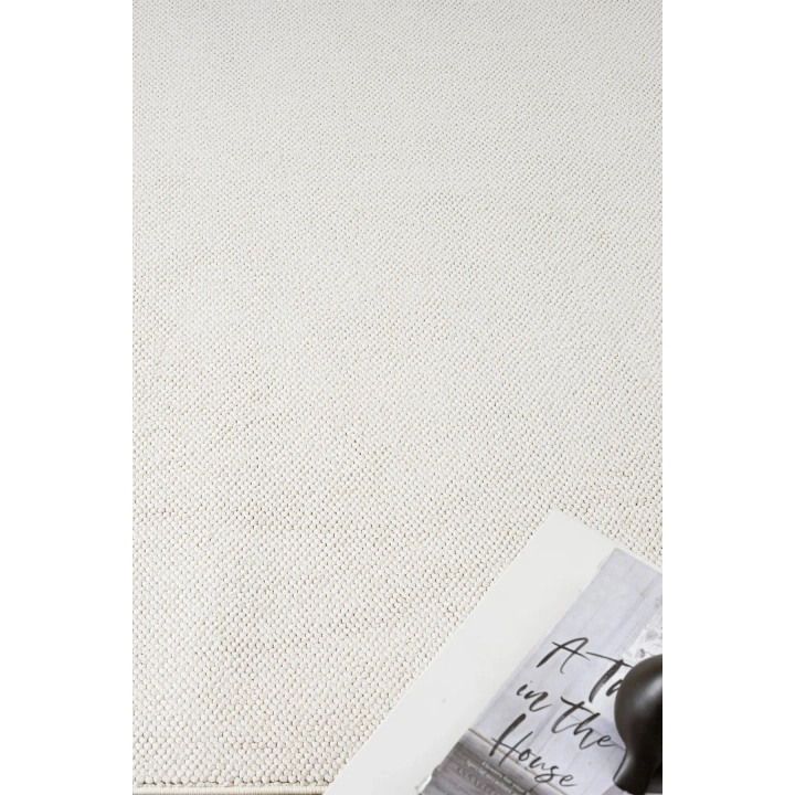 Arya Düz Krem İskandinav Dekoratif Halı