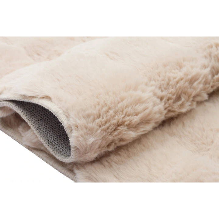 Peluş Bubble Halı – Yumuşak Dokulu, Kaymaz Tabanlı