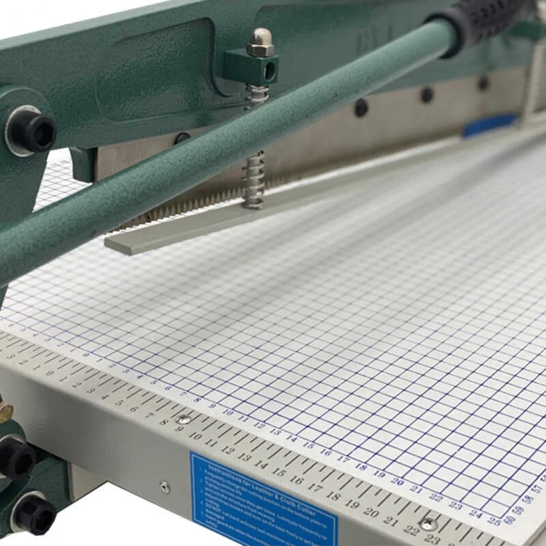 Kartela Zikzak Sürfile Kesme Kumaş Kesim Makinesi