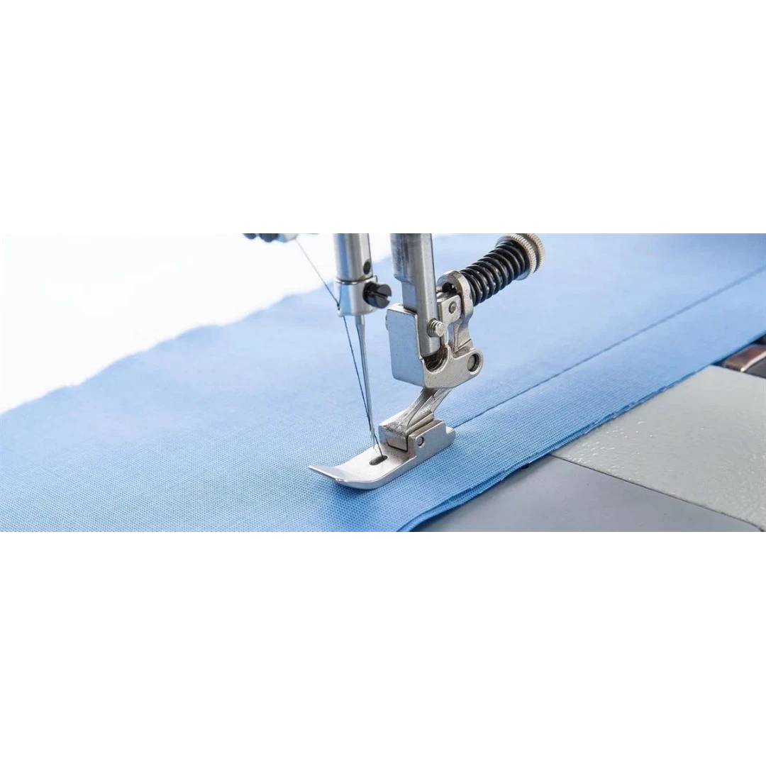 Typical GK 0056-AD3 Serisi Direct Drive Motorlu, 3 İğneli, Merdaneli Zincir Dikiş Makinesi